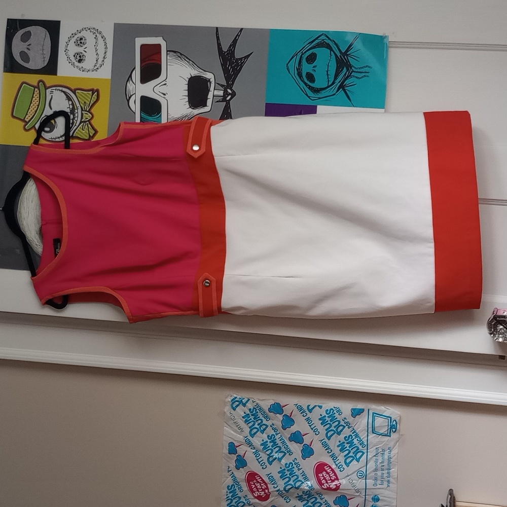 New dress without tags